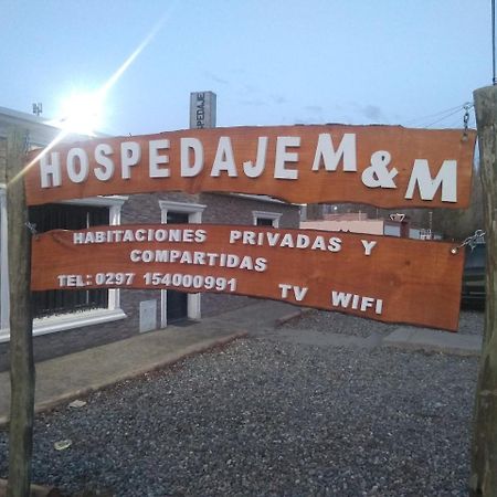 Hospedaje M&M Perito Moreno Exterior photo